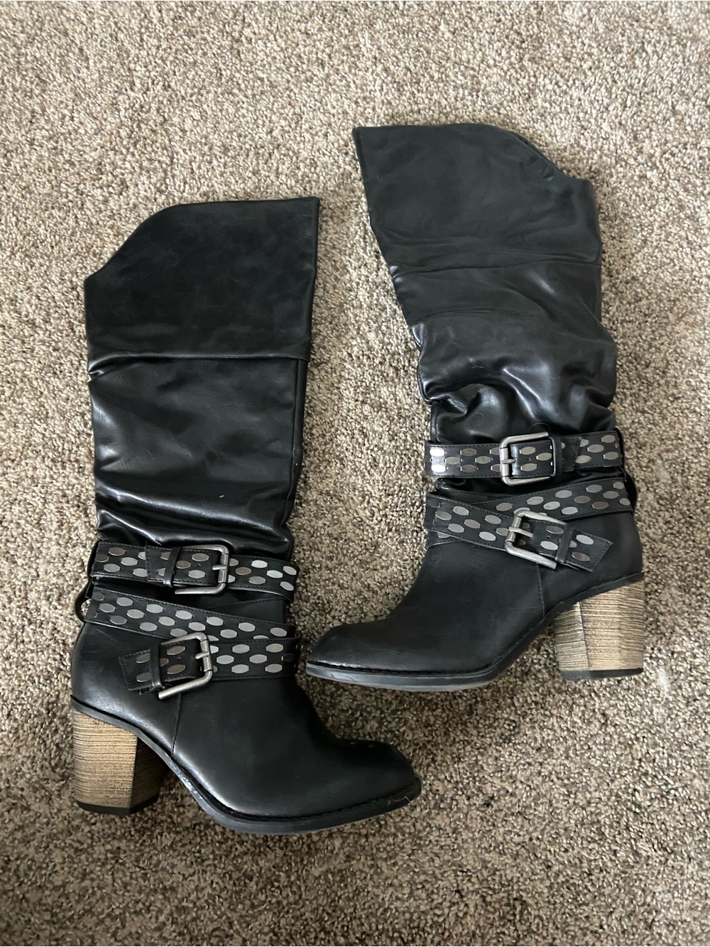 Women’s Black Mid-Calf Heeled Boots with Buckle Straps